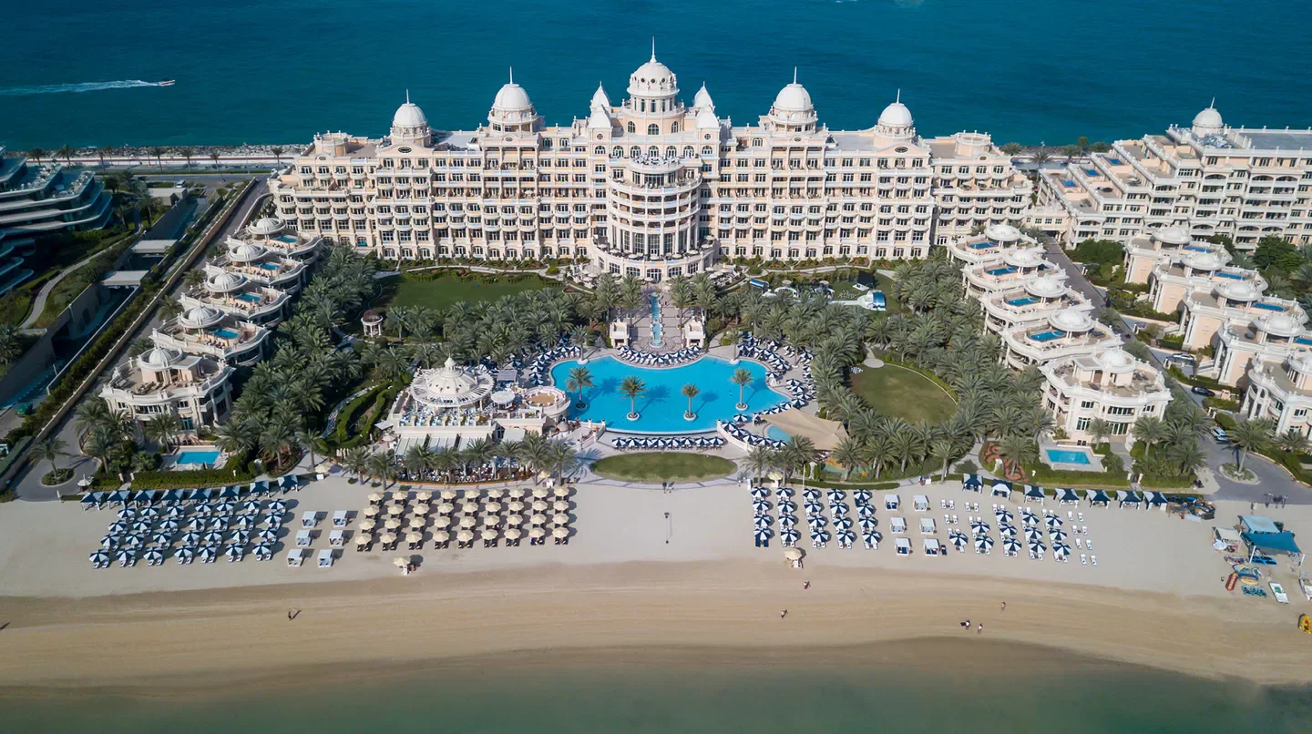 Aerial view of Raffles The Palm Dubai, luxurious beach resort in Dubai.